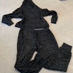 Gap hoodie and jogger set